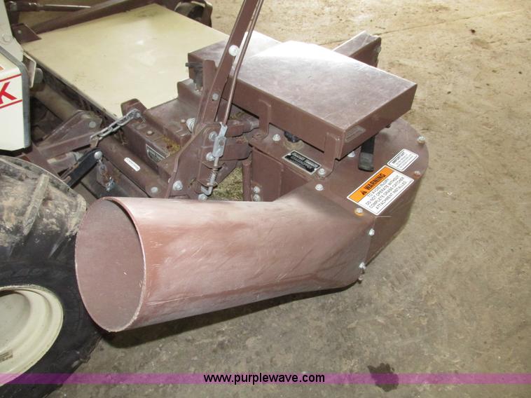 image for item G9958 2003 Grasshopper 720K riding lawn mower