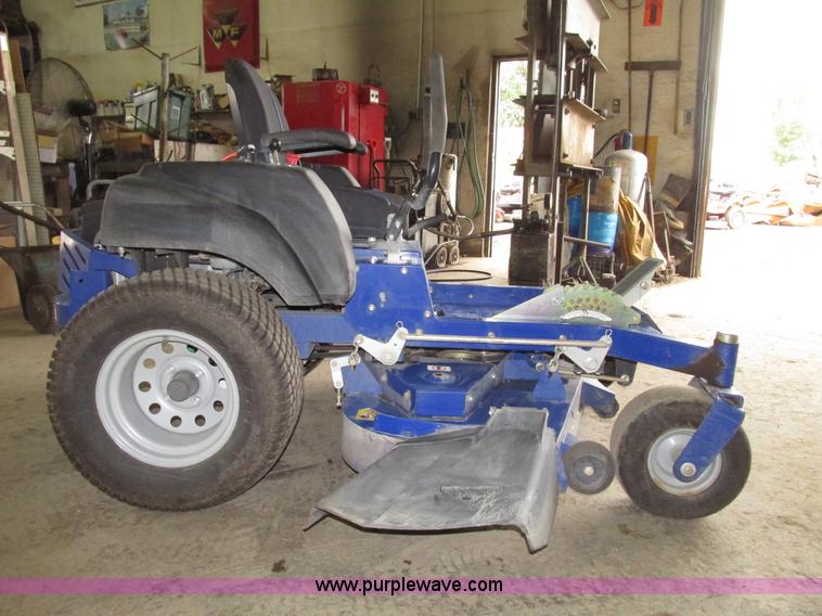 image for item G9960 2013 Dixon Ultra52 ZTR riding lawn mower