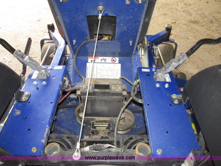 image for item G9960 2013 Dixon Ultra52 ZTR riding lawn mower