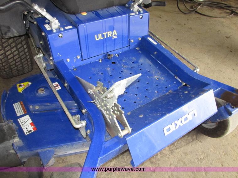 image for item G9960 2013 Dixon Ultra52 ZTR riding lawn mower