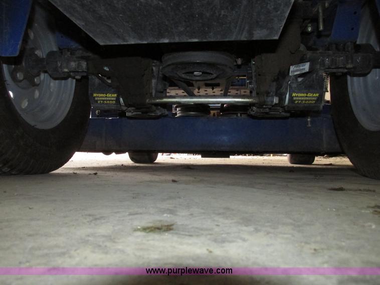 image for item G9960 2013 Dixon Ultra52 ZTR riding lawn mower