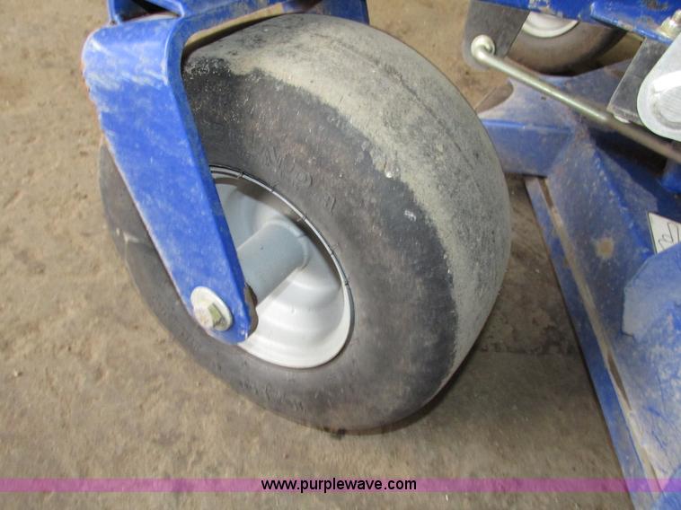 image for item G9960 2013 Dixon Ultra52 ZTR riding lawn mower