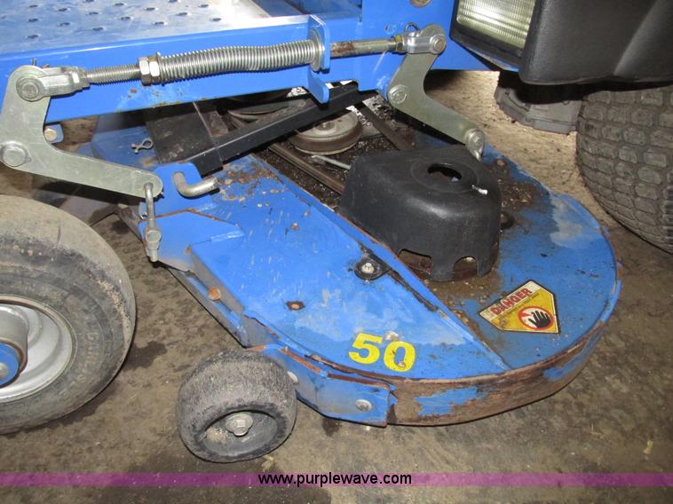 image for item G9961 2006 Dixon Ram ZTR riding lawn mower