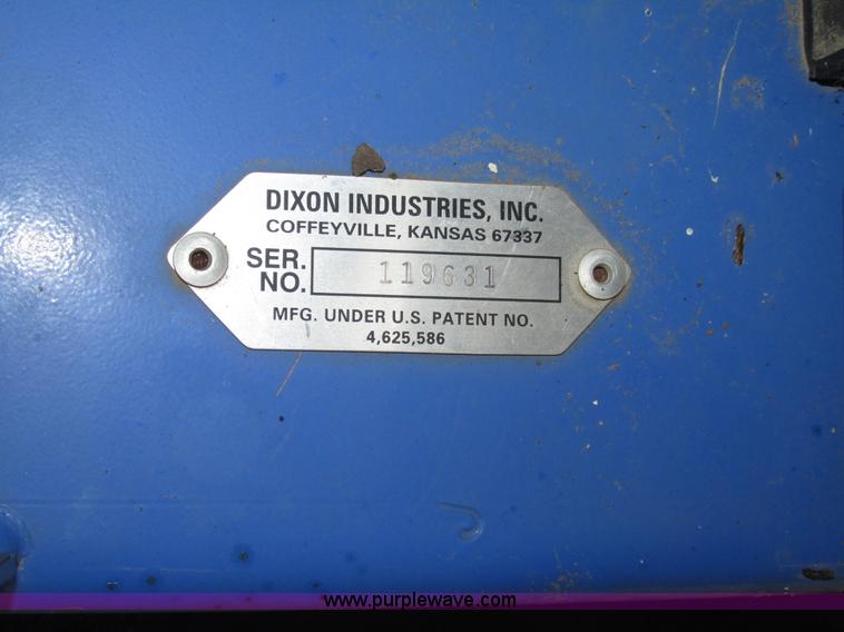 image for item G9961 2006 Dixon Ram ZTR riding lawn mower