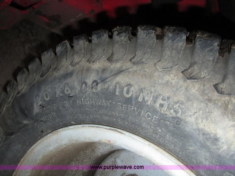 image for item G9963 Snapper 400ZB 2450 ZTR riding lawn mower