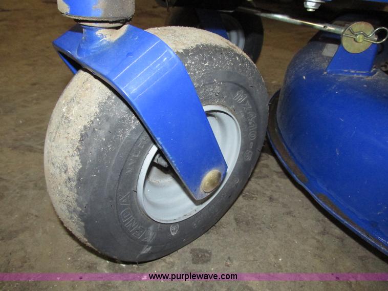 image for item G9964 2013 Dixon Speed ZTR riding lawn mower