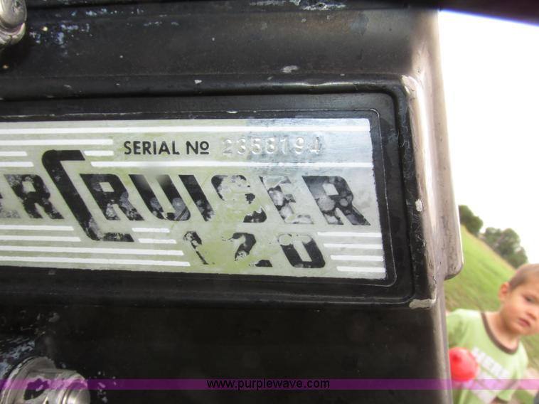 image for item G9967 1960 Larson speed boat