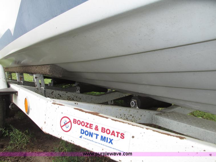 image for item G9967 1960 Larson speed boat