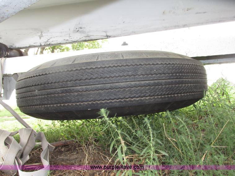 image for item G9967 1960 Larson speed boat