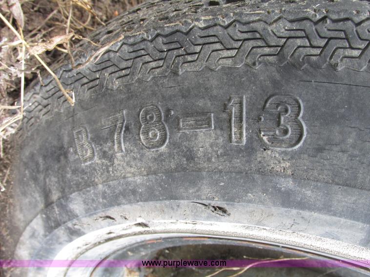 image for item G9967 1960 Larson speed boat