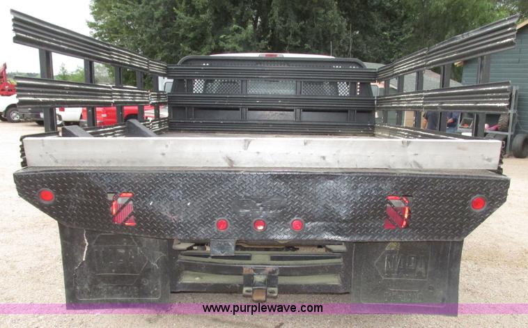 image for item G9968 1995 Ford F450 Super Duty XLT flatbed truck
