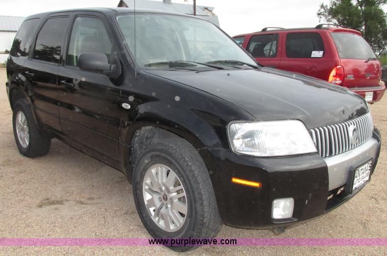 image for item G9969 2007 Mercury Mariner Luxury SUV
