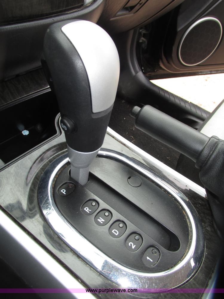 image for item G9969 2007 Mercury Mariner Luxury SUV