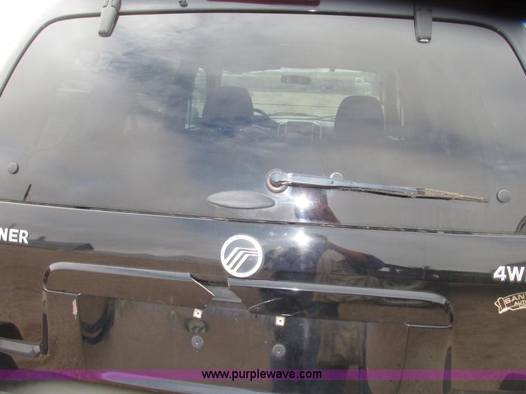 image for item G9969 2007 Mercury Mariner Luxury SUV