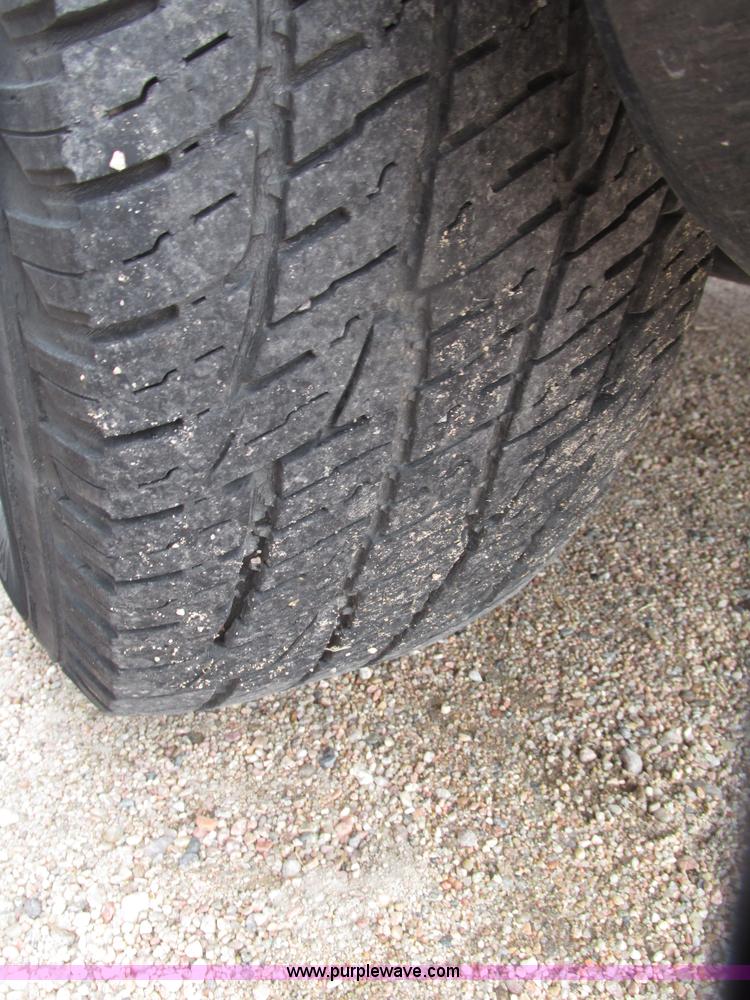 image for item G9969 2007 Mercury Mariner Luxury SUV