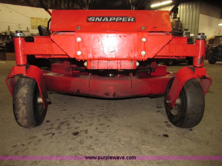 image for item G9973 Snapper 400Z riding lawn mower