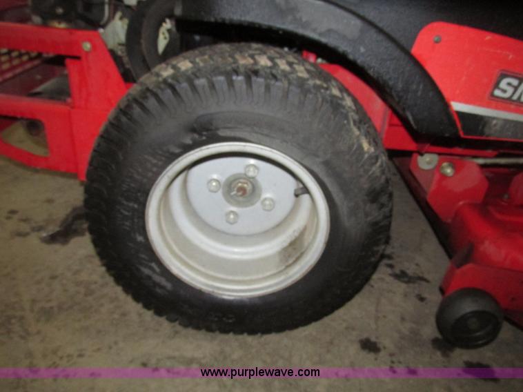 image for item G9973 Snapper 400Z riding lawn mower