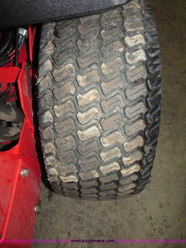 image for item G9973 Snapper 400Z riding lawn mower