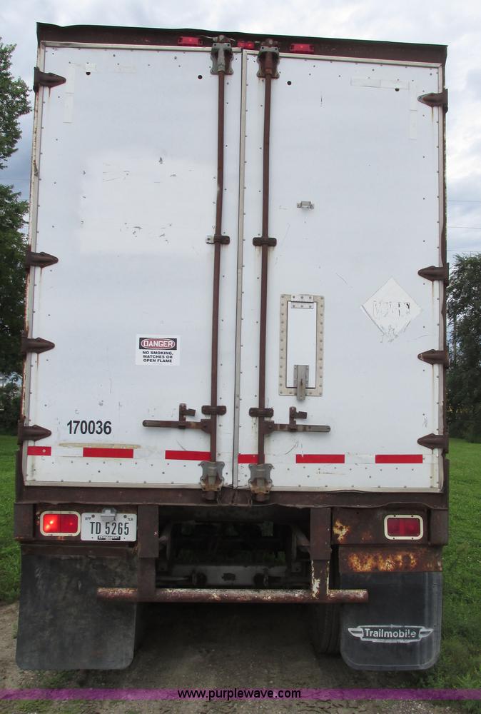 image for item G9987 1979 Trailmobile dry van trailer