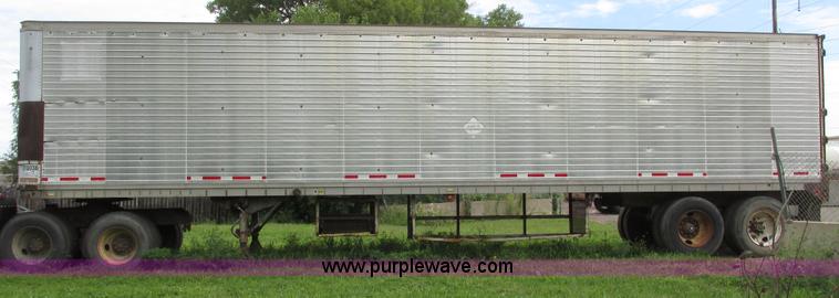 image for item G9987 1979 Trailmobile dry van trailer