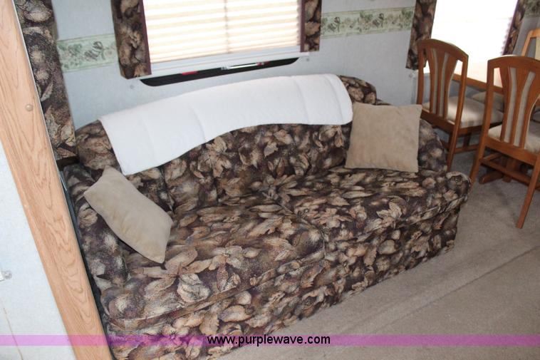 image for item H2589 2003 Rockwood fifth wheel camper