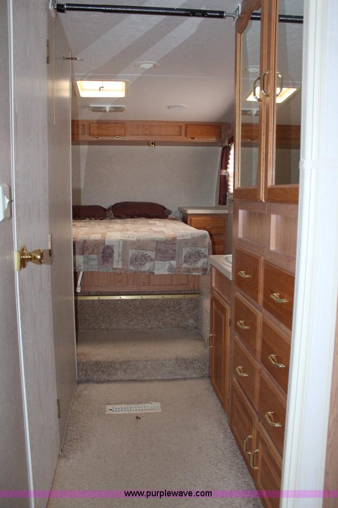 image for item H2589 2003 Rockwood fifth wheel camper