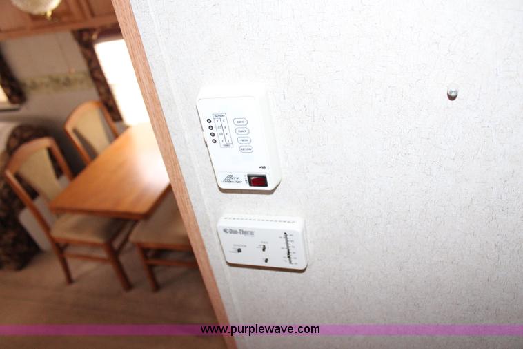 image for item H2589 2003 Rockwood fifth wheel camper