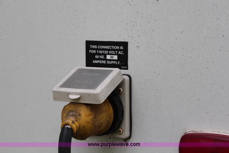 image for item H2589 2003 Rockwood fifth wheel camper