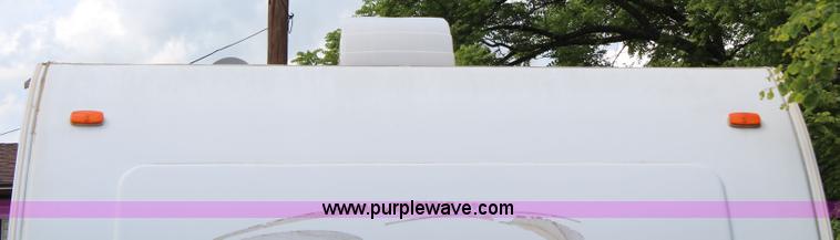 image for item H2589 2003 Rockwood fifth wheel camper