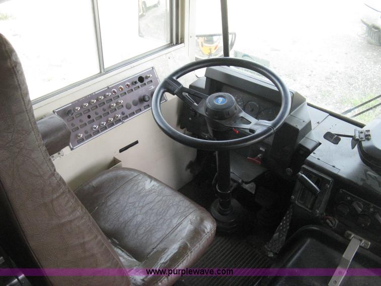 image for item H5265 1998 Blue Bird  TC2000 school bus