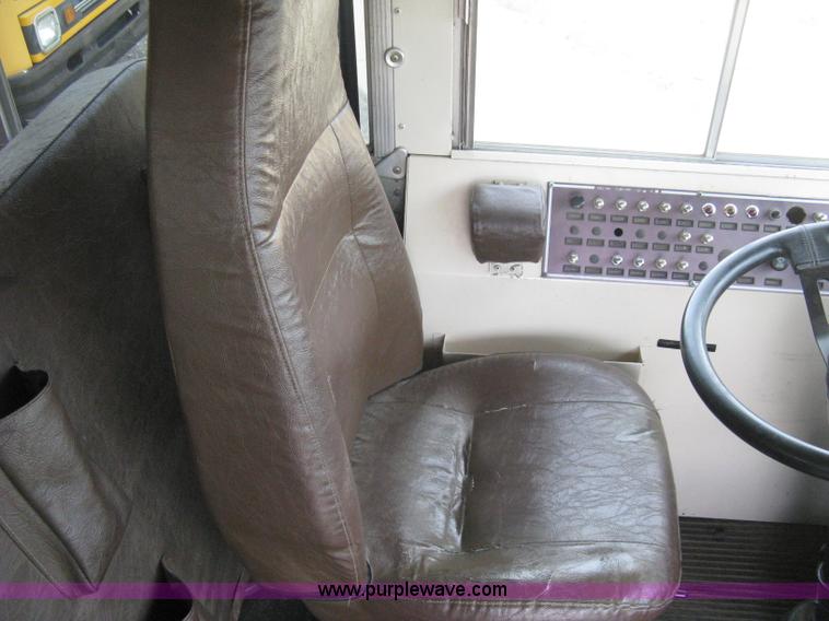 image for item H5265 1998 Blue Bird  TC2000 school bus