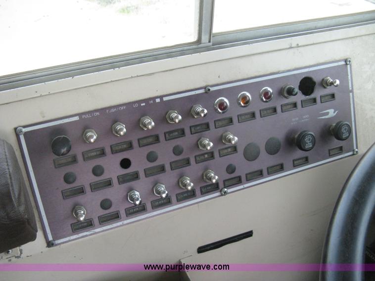 image for item H5265 1998 Blue Bird  TC2000 school bus