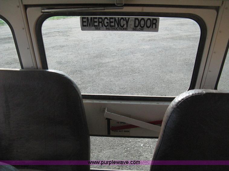 image for item H5265 1998 Blue Bird  TC2000 school bus