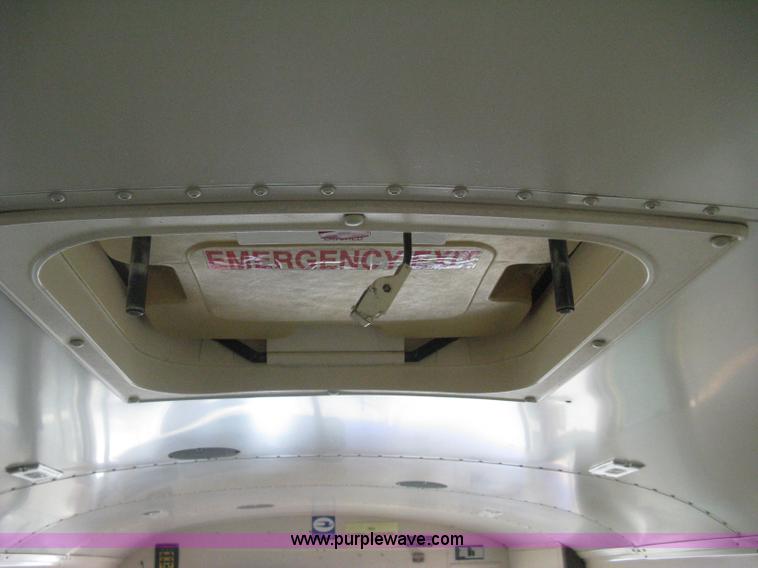 image for item H5265 1998 Blue Bird  TC2000 school bus