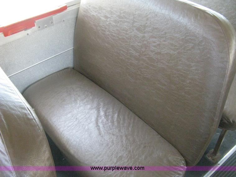 image for item H5265 1998 Blue Bird  TC2000 school bus