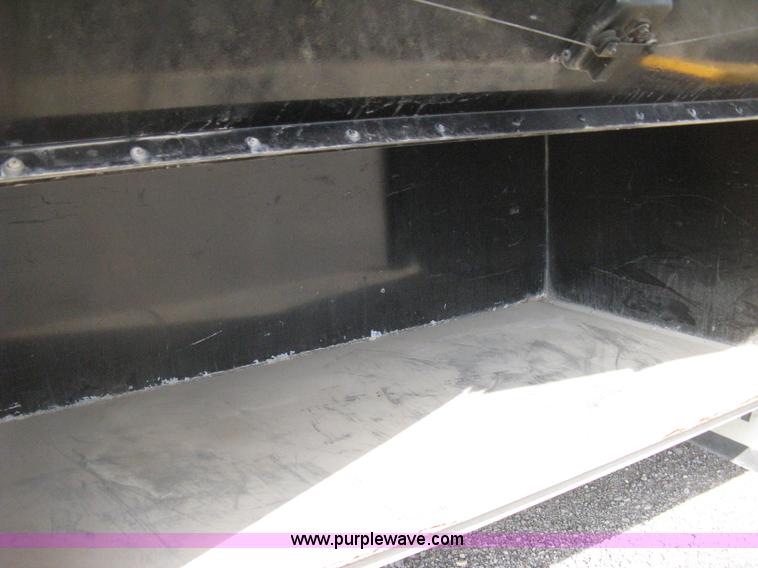 image for item H5265 1998 Blue Bird  TC2000 school bus