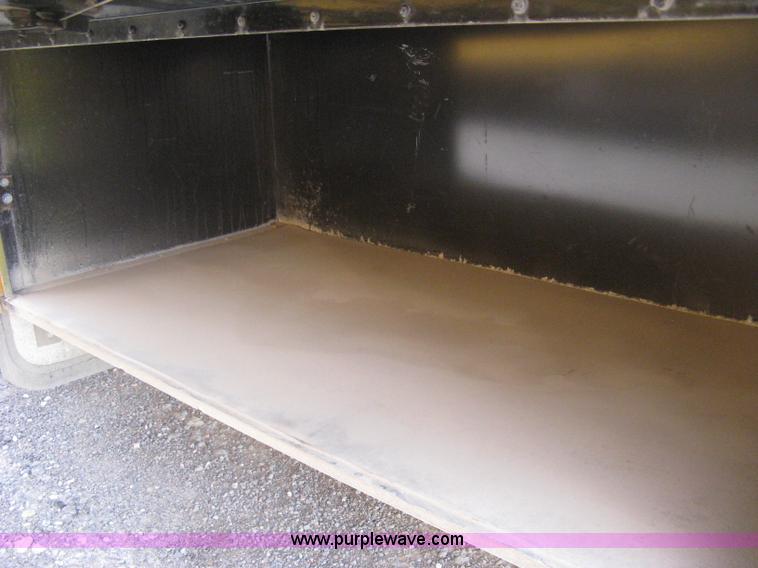 image for item H5265 1998 Blue Bird  TC2000 school bus