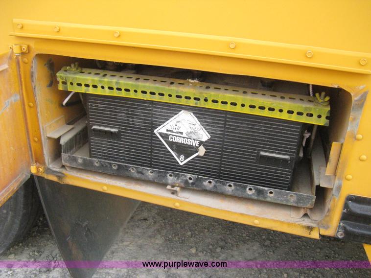 image for item H5265 1998 Blue Bird  TC2000 school bus