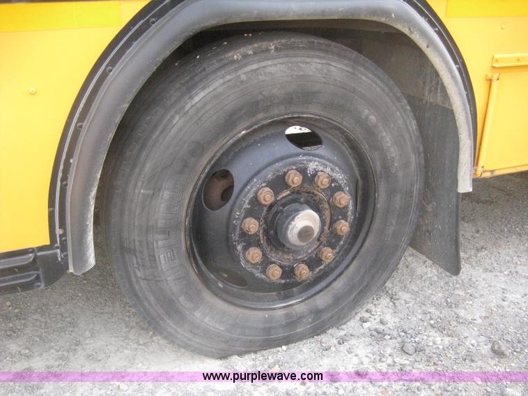 image for item H5265 1998 Blue Bird  TC2000 school bus