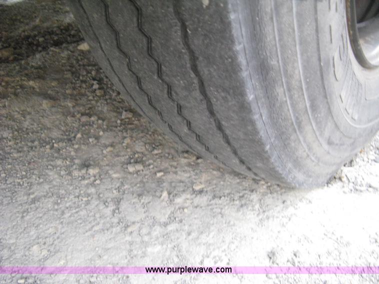 image for item H5265 1998 Blue Bird  TC2000 school bus