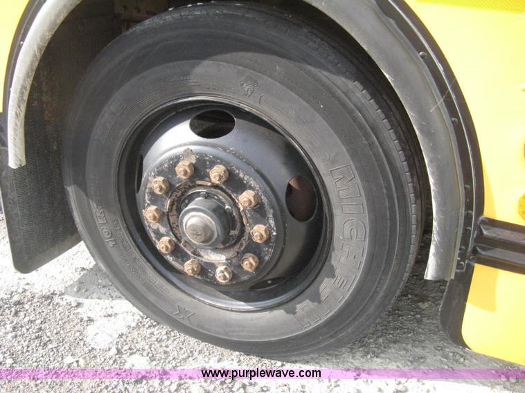 image for item H5265 1998 Blue Bird  TC2000 school bus