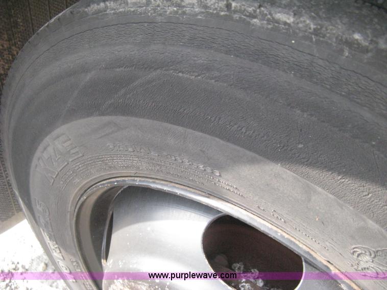 image for item H5265 1998 Blue Bird  TC2000 school bus