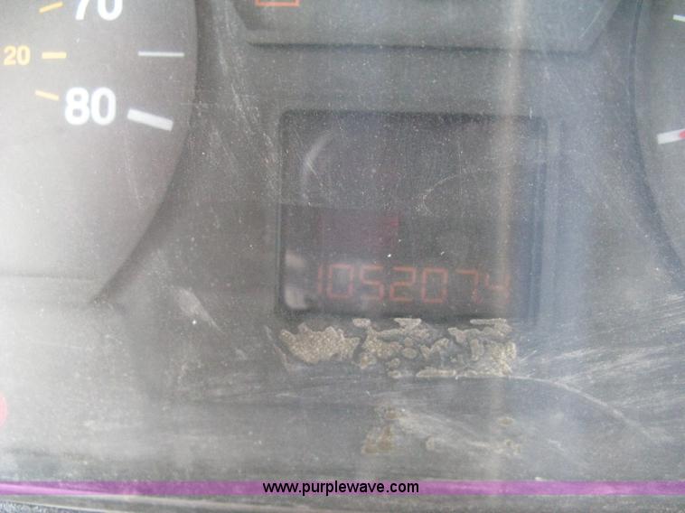 image for item H5265 1998 Blue Bird  TC2000 school bus