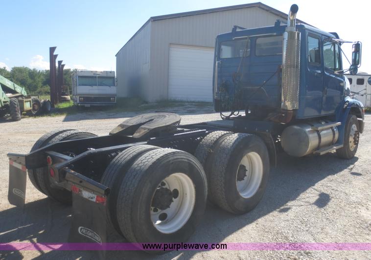 image for item I2222 1996 Freightliner FL112 semi truck
