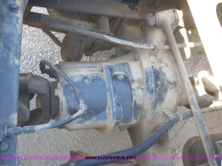 image for item I2222 1996 Freightliner FL112 semi truck