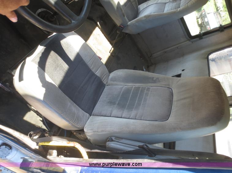 image for item I2222 1996 Freightliner FL112 semi truck