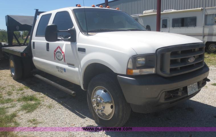 image for item I2223 2003 Ford F550 Super Duty XL flatbed truck