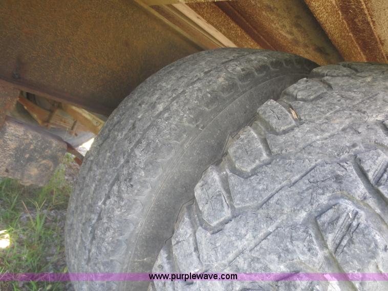 image for item I2224 1996 shop built gooseneck trailer