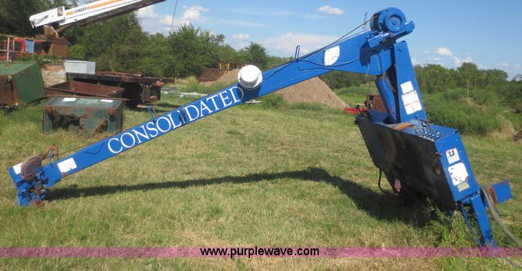 image for item I2225 National Crane 200 crane