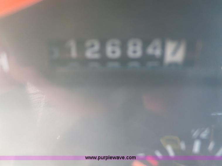 image for item I2230 2000 Sterling A9500 semi truck